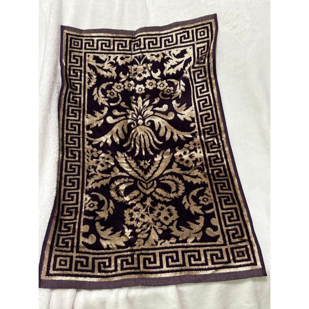 Well dressed home purple gold Greek key hand towel nwot cotton viscose blend